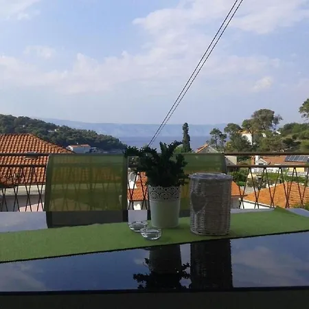 Appartement Dioniza - 150 M From